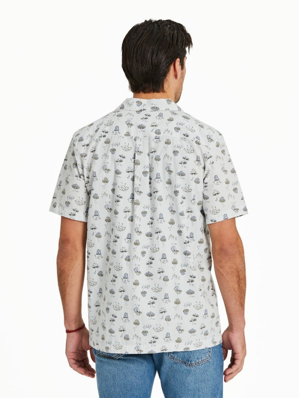 Life Is Good Men's Short-Sleeve Button-Up Shirt with Mushroom Print - Picture 3 of 9